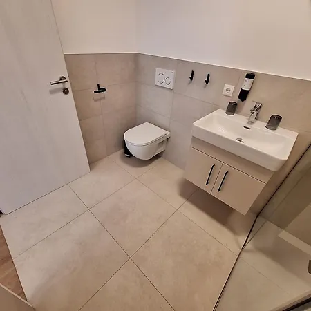 Myquartier Luxury Hideaways شقة فندقية *