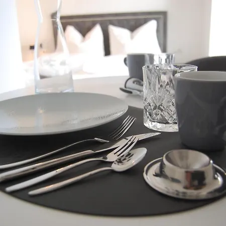 Myquartier Luxury Hideaways Digital Self Check In Aparthotel Innsbruck