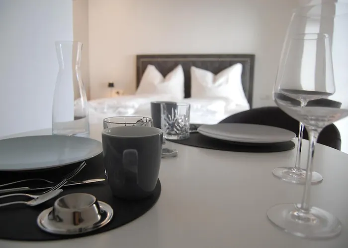 Myquartier Luxury Hideaways Digital Self Check In Hotel apartamentowy