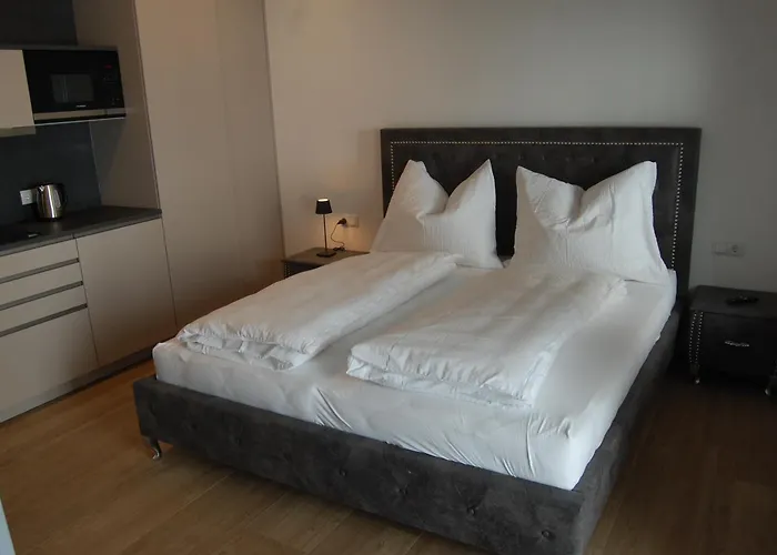 Myquartier Luxury Hideaways Digital Self Check In מלון דירות אינסברוק