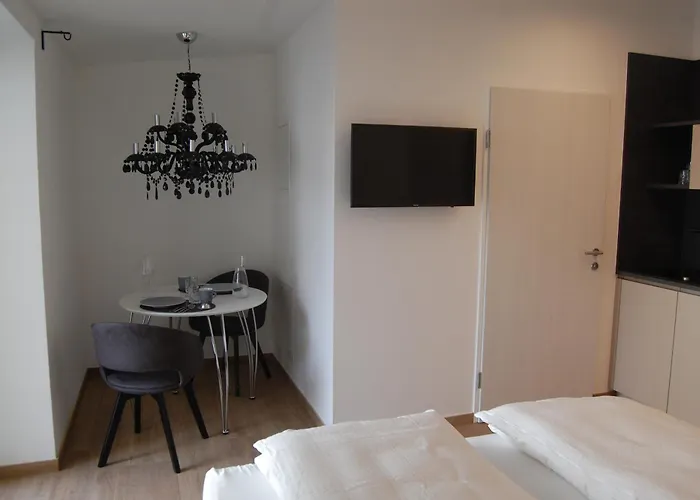 Myquartier Luxury Hideaways 3*